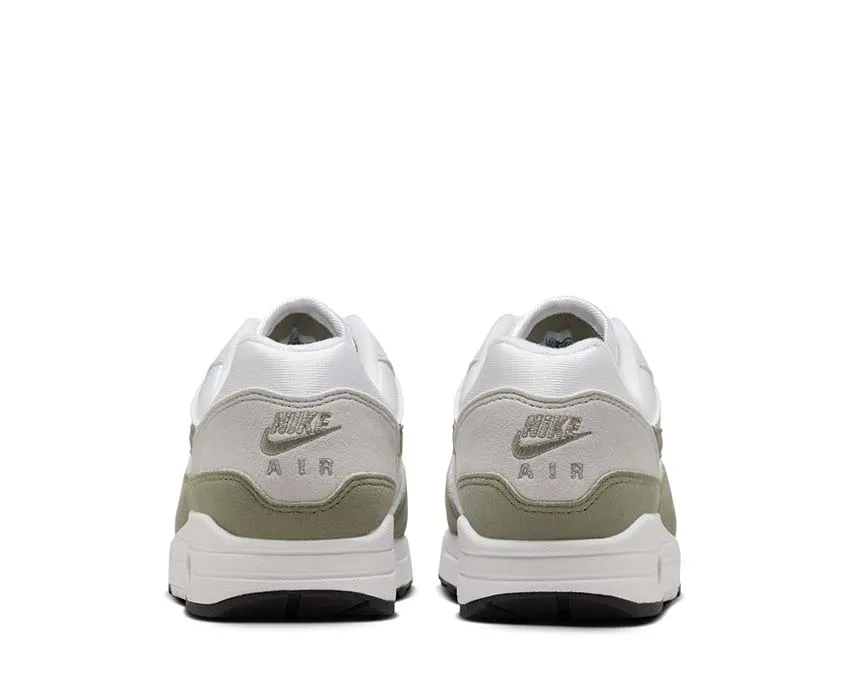 Nike Air Max 1 W "Light Army" Nike Air Max 97