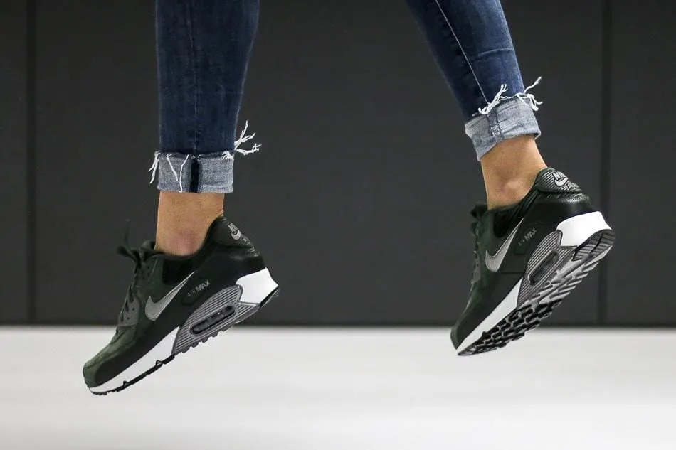 Nike Air Max 90 Carbon Green Leather Trainers Nike Air Max cushioned sneakers