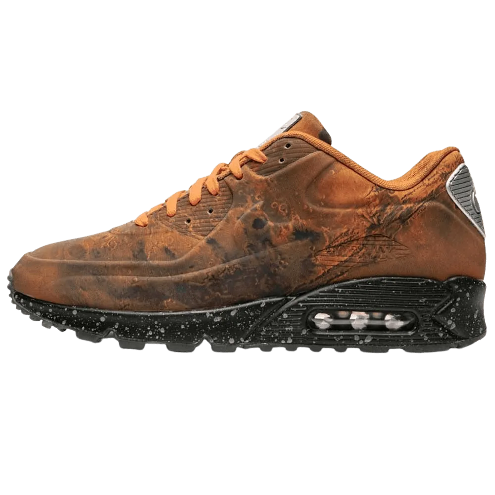Nike Air Max 90 Mars Landing Nike Air Max lifestyle sneakers with sport details
