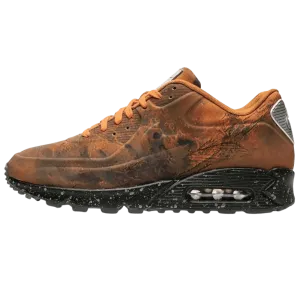 Nike Air Max 90 Mars Landing Nike Air Max lifestyle sneakers with sport details