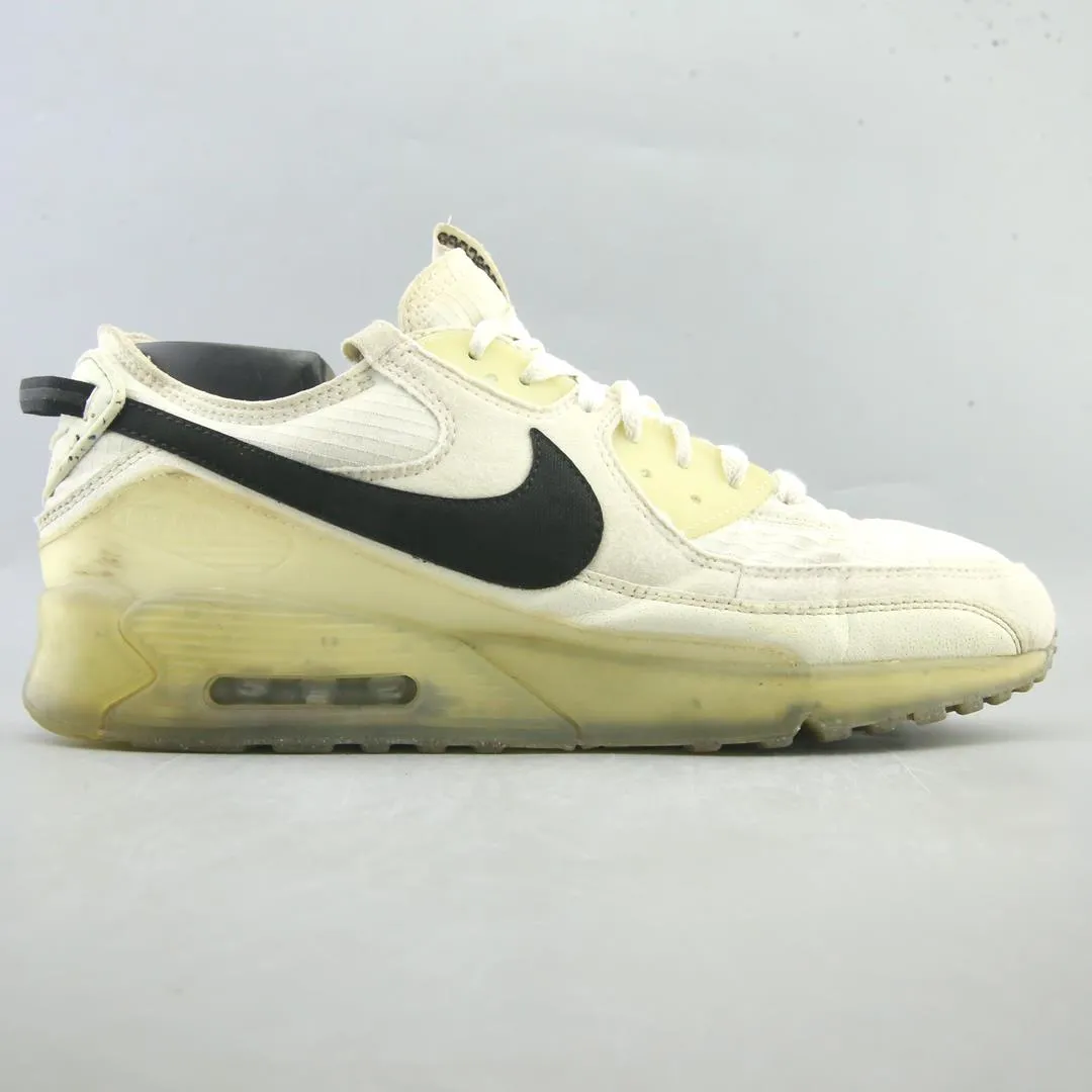 NIKE AIR MAX 90 Nike lifestyle footwear visuals