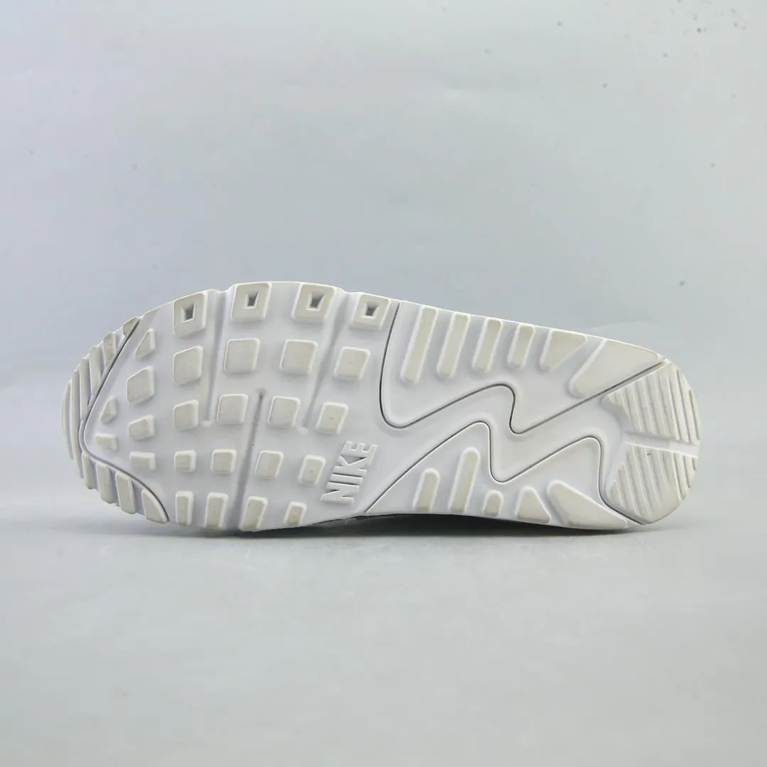 NIKE AIR MAX 90 Nike lifestyle footwear visuals
