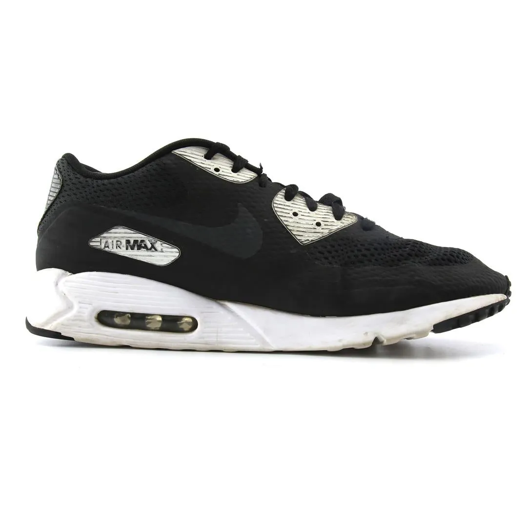 NIKE AIR MAX 90 ULTRA ESSENTIAL classic Nike shoe photos