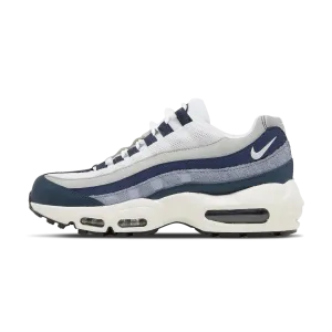 Nike Air Max 95 Recraft GS 'Midnight Navy' Nike Air Max lifestyle sneakers with sport details