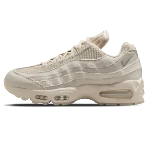 Nike Air Max 95 Wmns 'Light Orewood Brown' Nike Air Max lifestyle sneakers with sport details