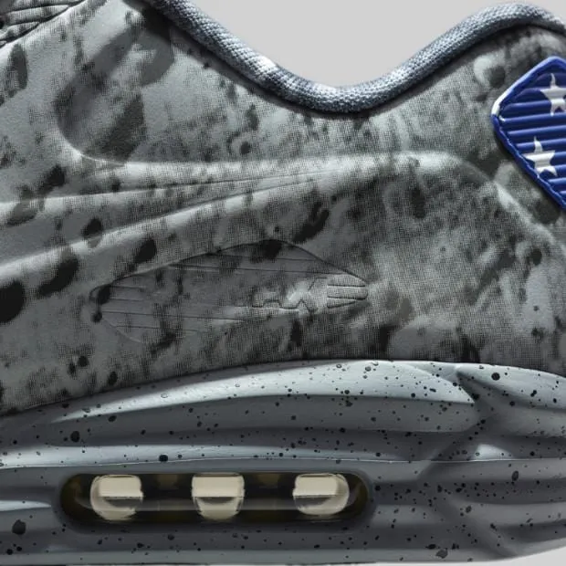 Nike Air Max Lunar90 SP Moon Landing Nike Air Max cushioned sneakers