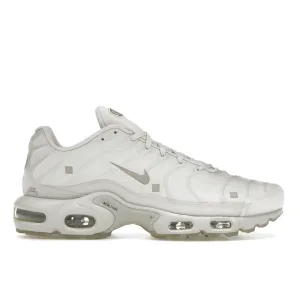 Nike Air Max Plus A-COLD-WALL Platinum Tint Nike Air Max casual shoes with visible air tech
