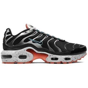 Nike Air Max Plus Black Turf Orange Nike Air Max casual shoes with visible air tech