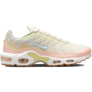 Nike Air Max Plus Crimson Tint Nike Air Max casual shoes with visible air tech