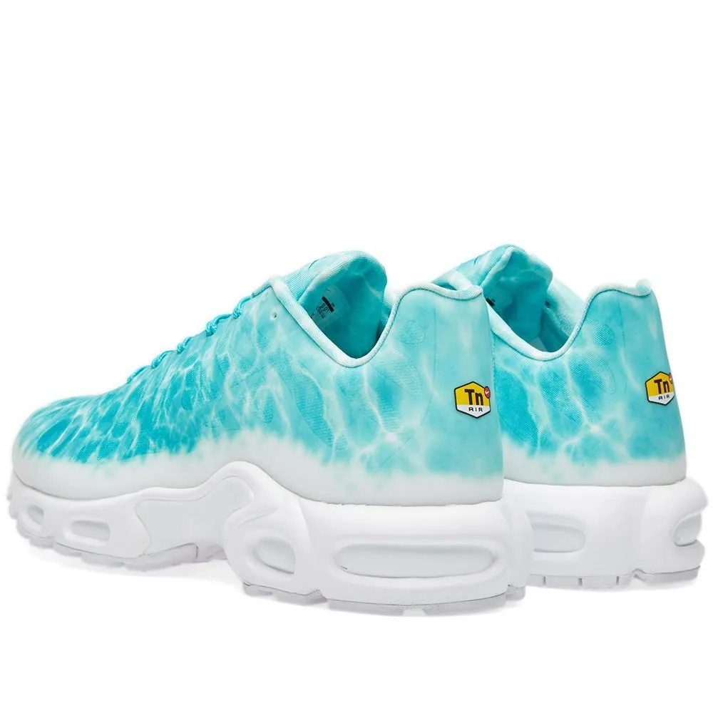 NIKE AIR MAX PLUS GPX PREMIUM SP Turbo Green & White Nike Air Max cushioned sneakers