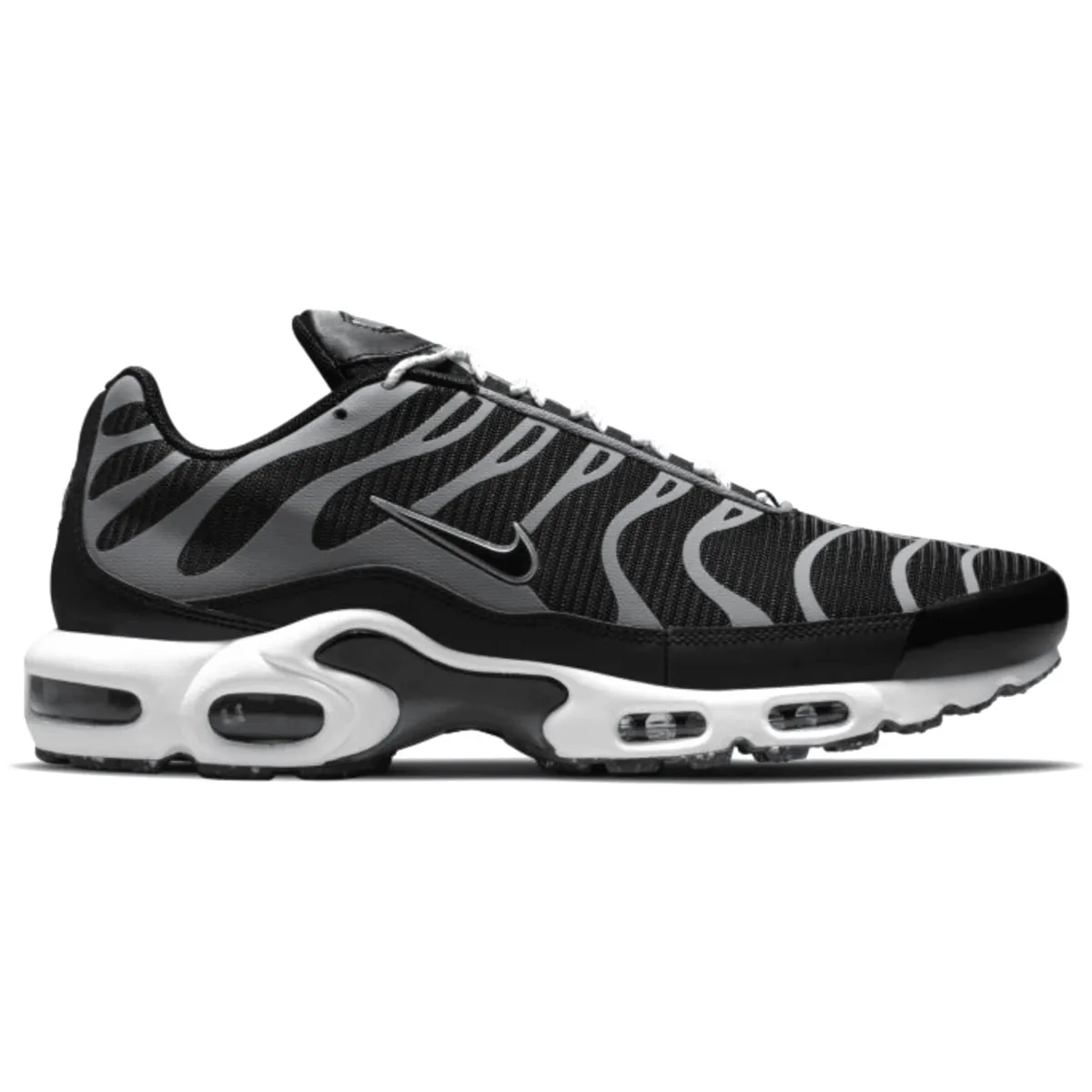 Nike Air Max Plus Grind Dark Smoke Grey Nike Air Max casual shoes with visible air tech
