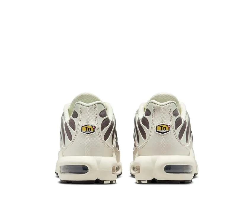 Nike Air Max Plus "Cave Stone" Nike all-day comfort shoes