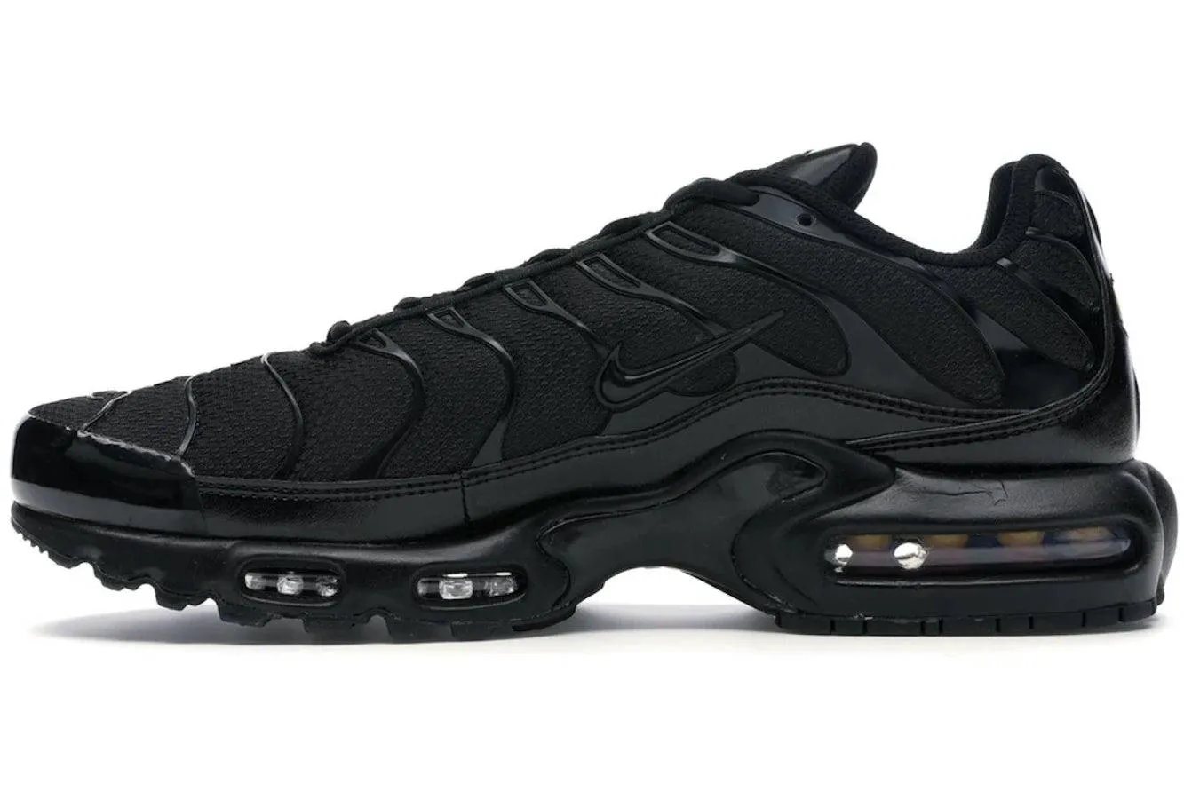 Nike Air Max Plus Triple Black Nike Air Max casual shoes