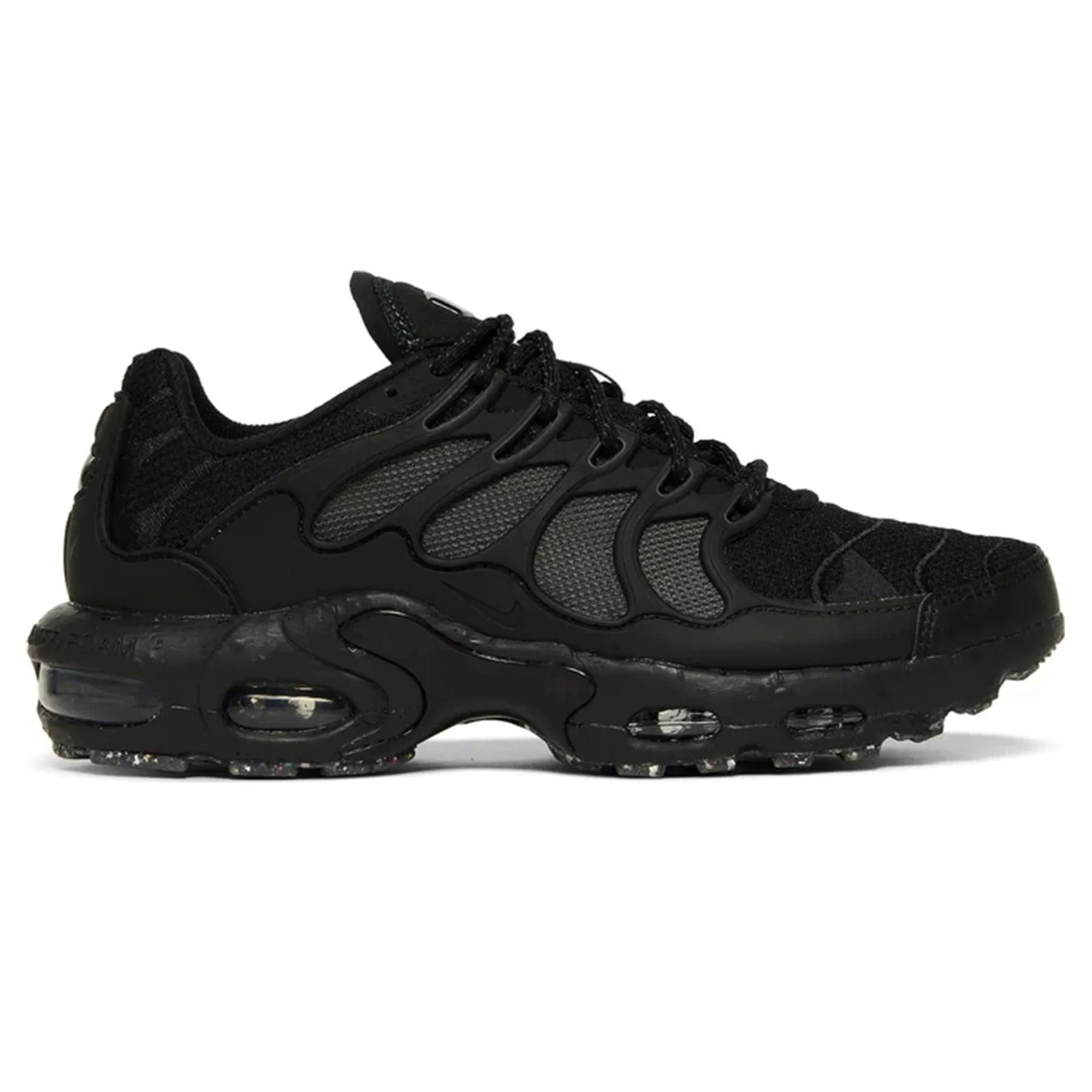 Nike Air Max Terrascope Plus 'Triple Black' Max Plus collection