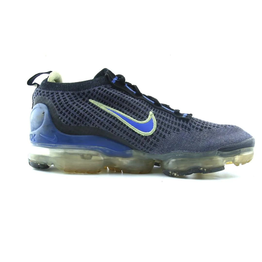 NIKE AIR VAPORMAX 2021 FLYKNIT Nike lifestyle footwear visuals
