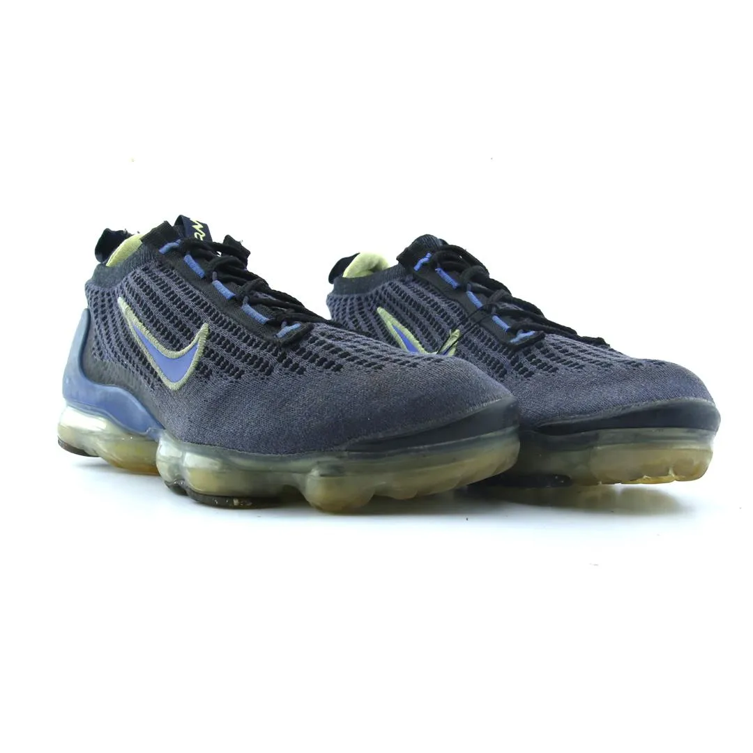 NIKE AIR VAPORMAX 2021 FLYKNIT Nike lifestyle footwear visuals