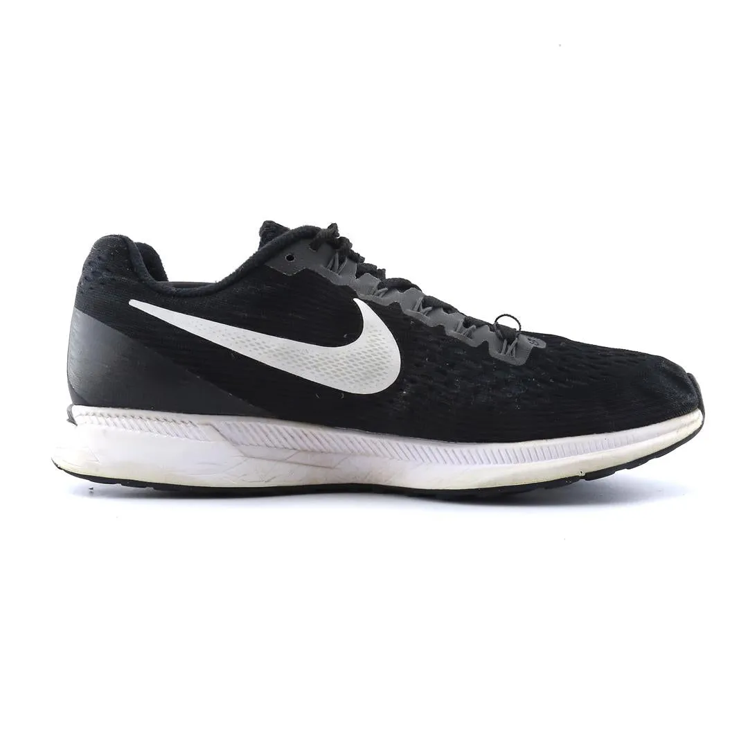 NIKE AIR ZOOM PEGASUS 34 classic Nike shoe photos