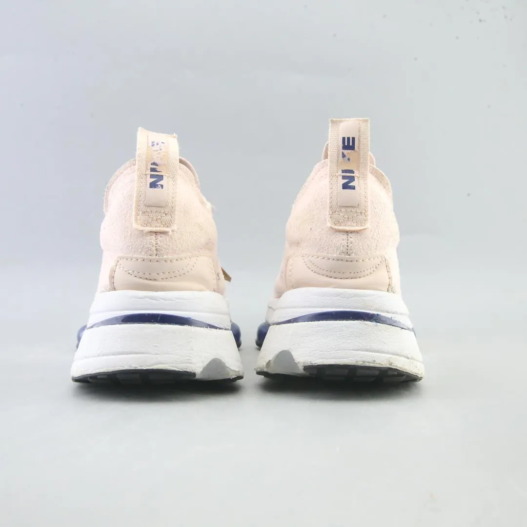 NIKE AIR ZOOM TIPO classic Nike shoe photos