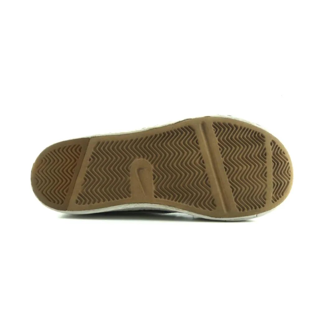 NIKE BLAZER LOW '77 Nike lifestyle footwear visuals