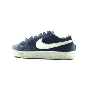 NIKE BLAZER LOW '77 Nike versatile casual footwear