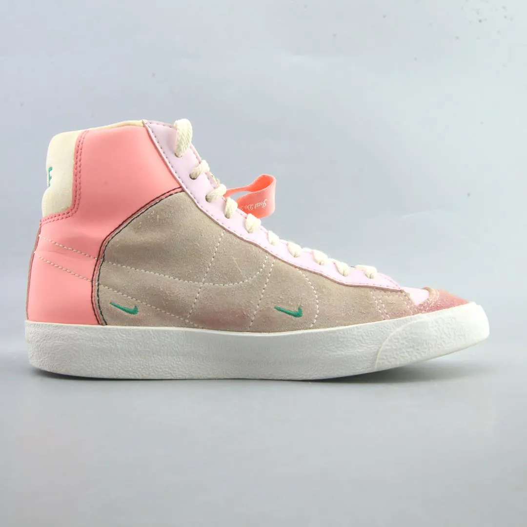 NIKE BLAZER MID 77 Nike lifestyle footwear visuals