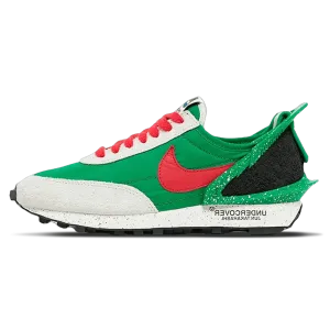 Nike Daybreak x Undercover Wmns 'Lucky Green' Nike Air Max lifestyle sneakers with sport details
