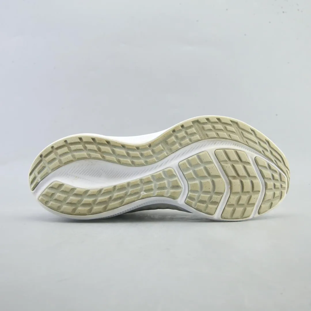 NIKE DOWNSHIFTER 10 classic Nike shoe photos