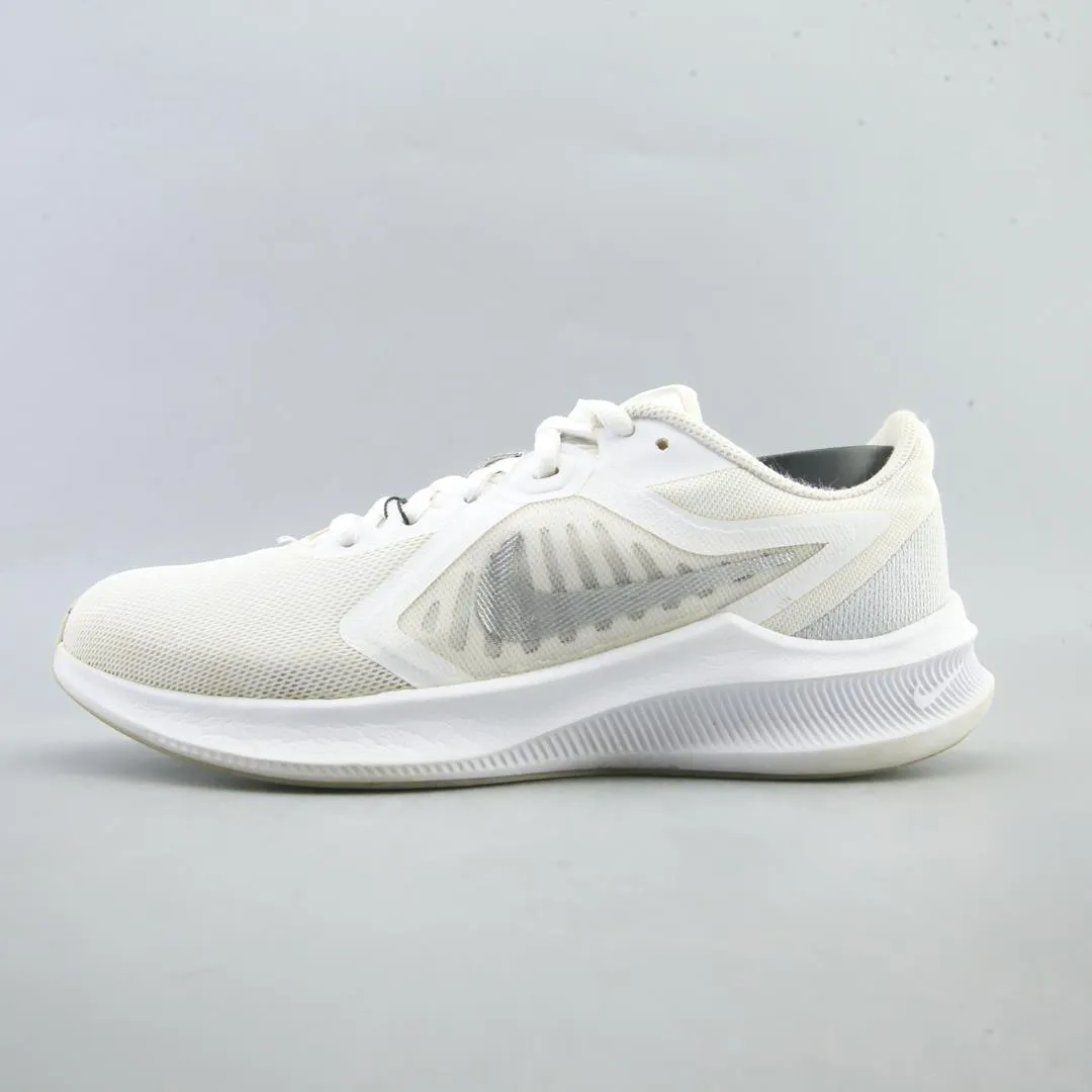 NIKE DOWNSHIFTER 10 Nike modern athletic shoe designs