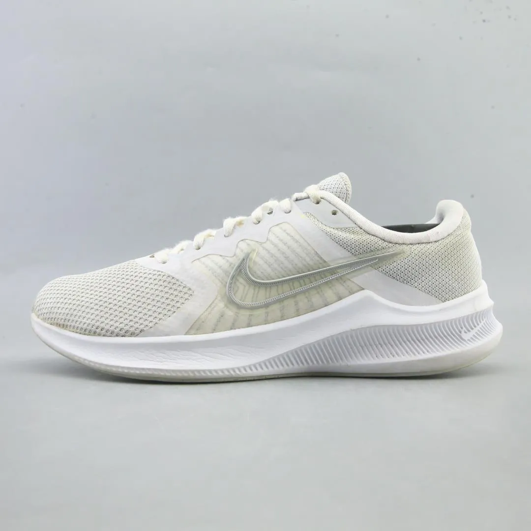 NIKE DOWNSHIFTER 11 Nike classic retro sneaker looks