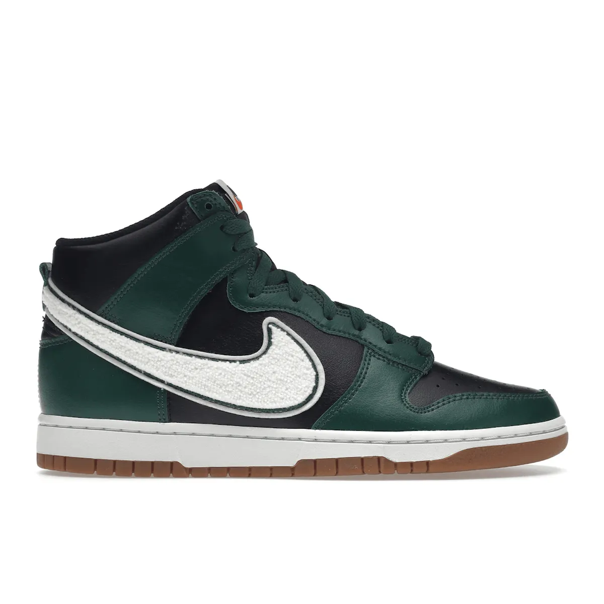 Nike Dunk High Chenille Swoosh Black Green Nike Dunk stylish shoes for sport and street