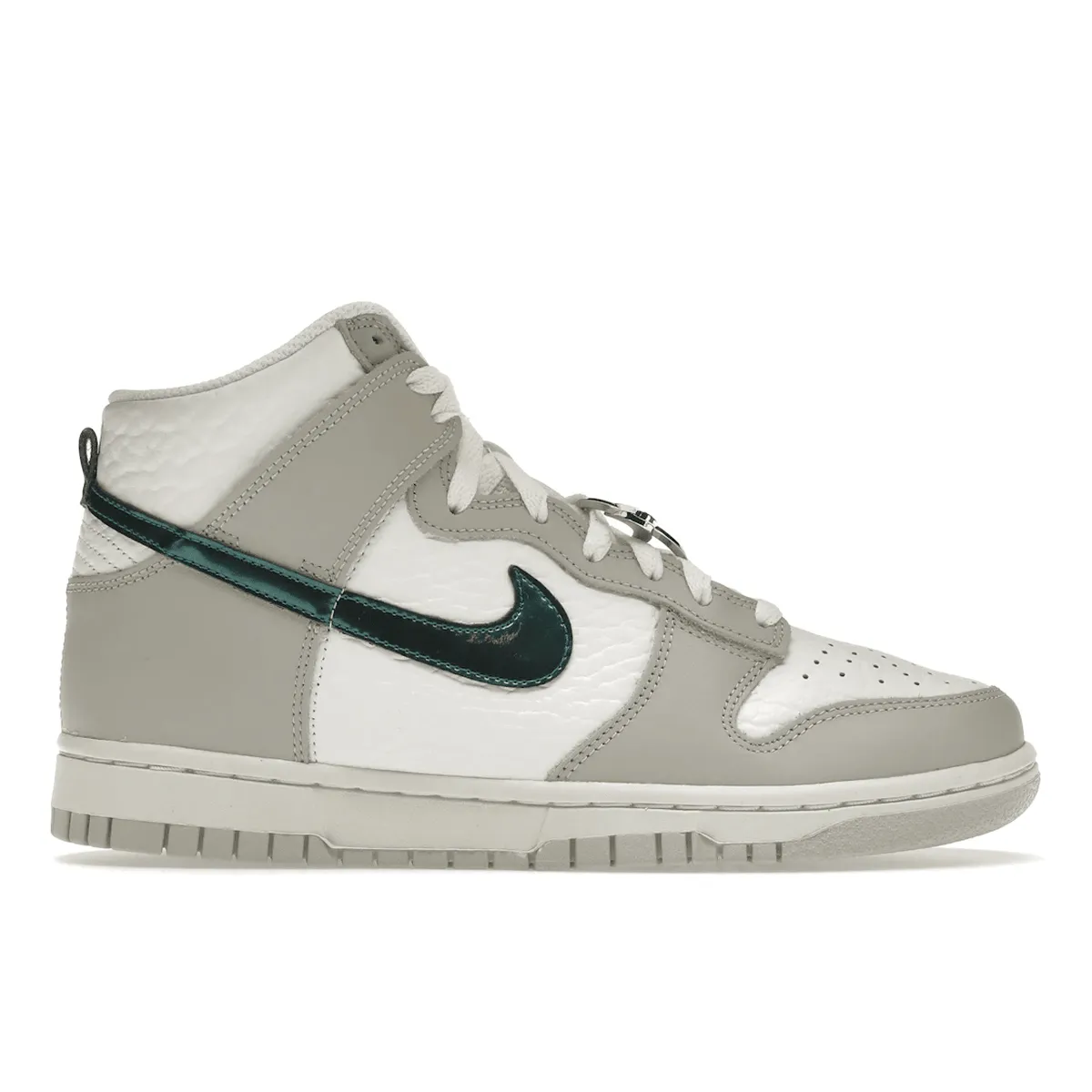 Nike Dunk High FLS Nike Dunk stylish shoes for sport and street
