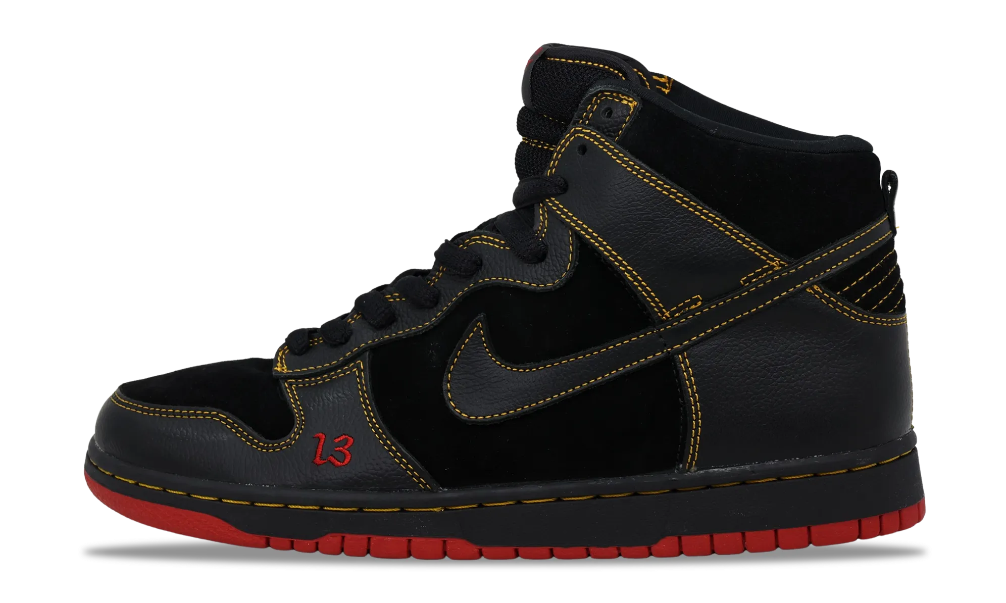 Nike Dunk High SB Unlucky 2004 (305050-001) Men's Size 9-12 nike dunk trendy streetwear shoes