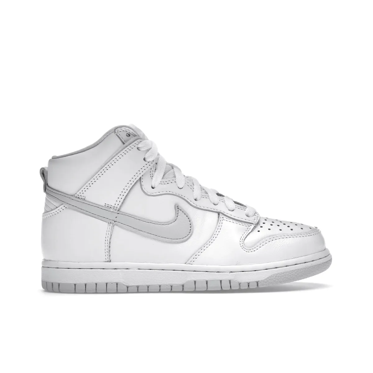 Nike Dunk High SP Pure Platinum Nike Dunk stylish shoes for sport and street