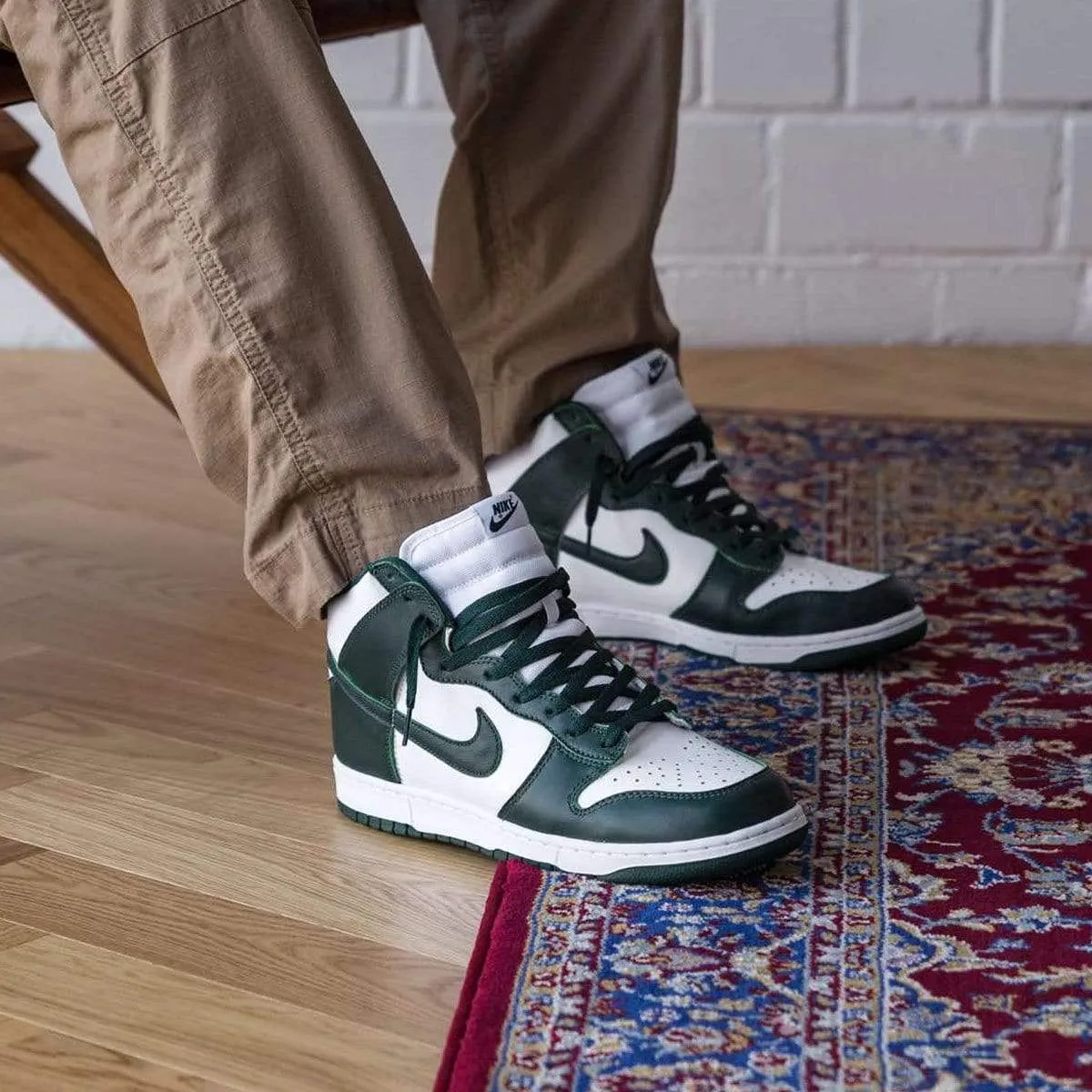 Nike Dunk High SP 'Spartan Green' Nike Dunk stylish shoes