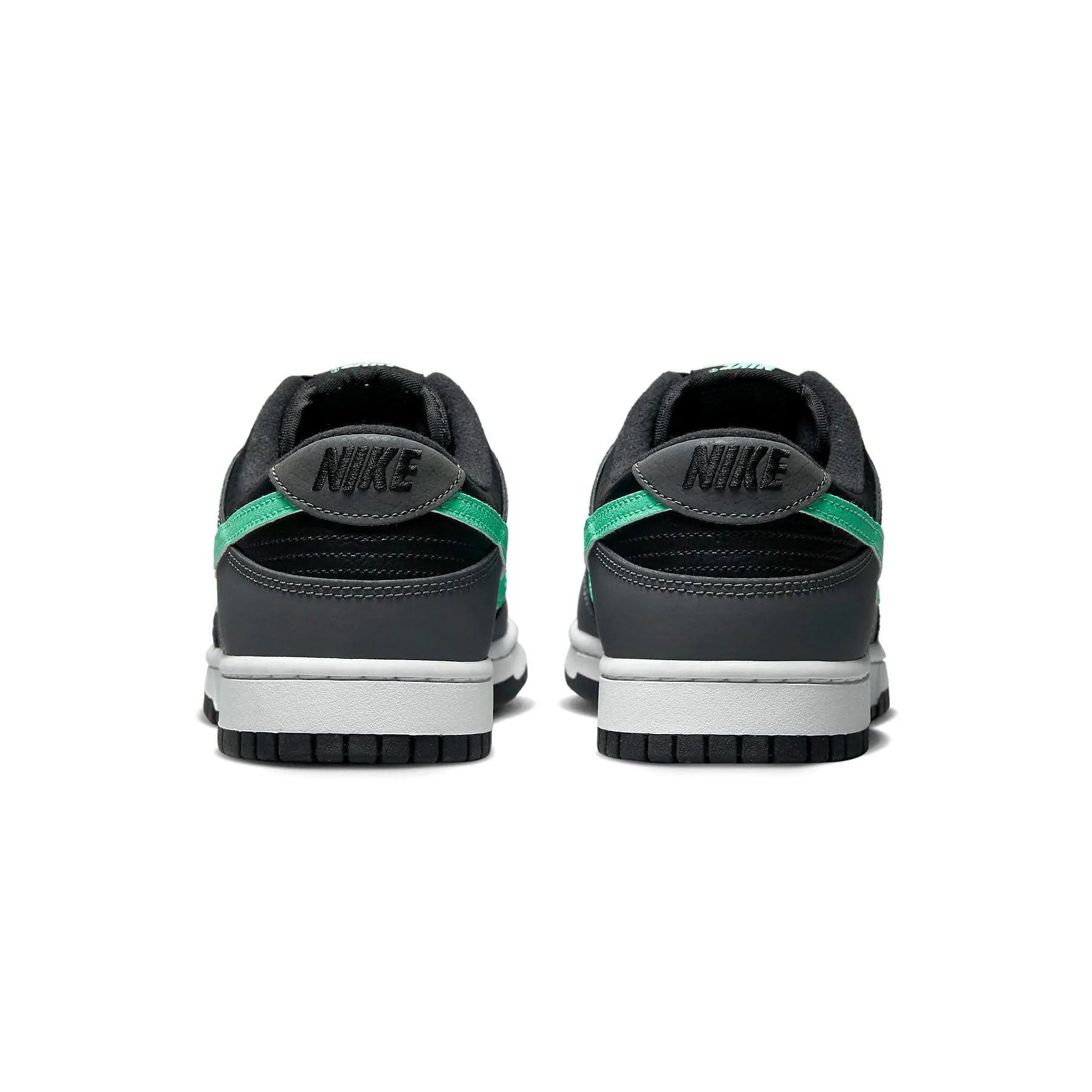 Nike Dunk Low 'Black Green Glow' Nike Dunk stylish shoes