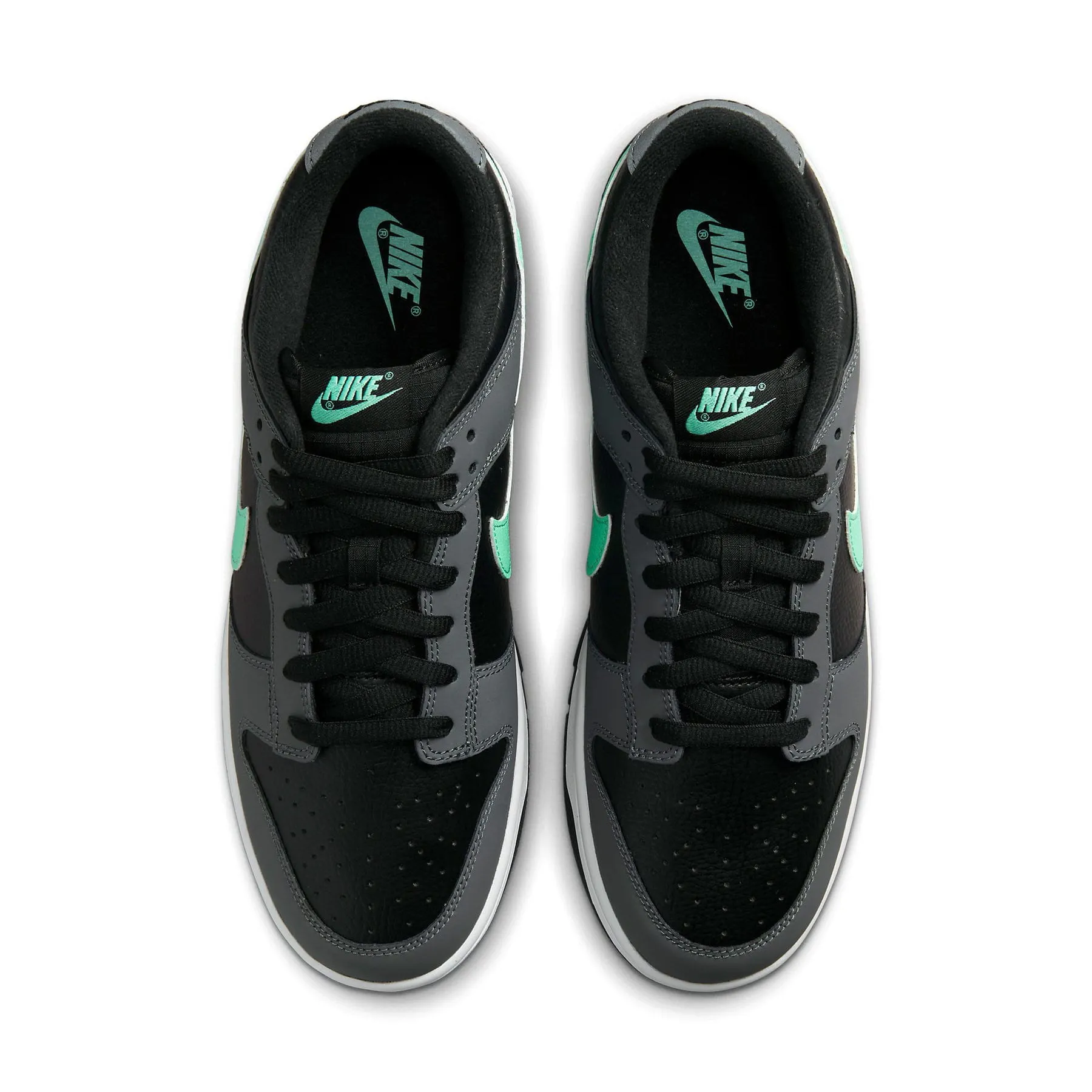 Nike Dunk Low 'Black Green Glow' Nike Dunk stylish shoes