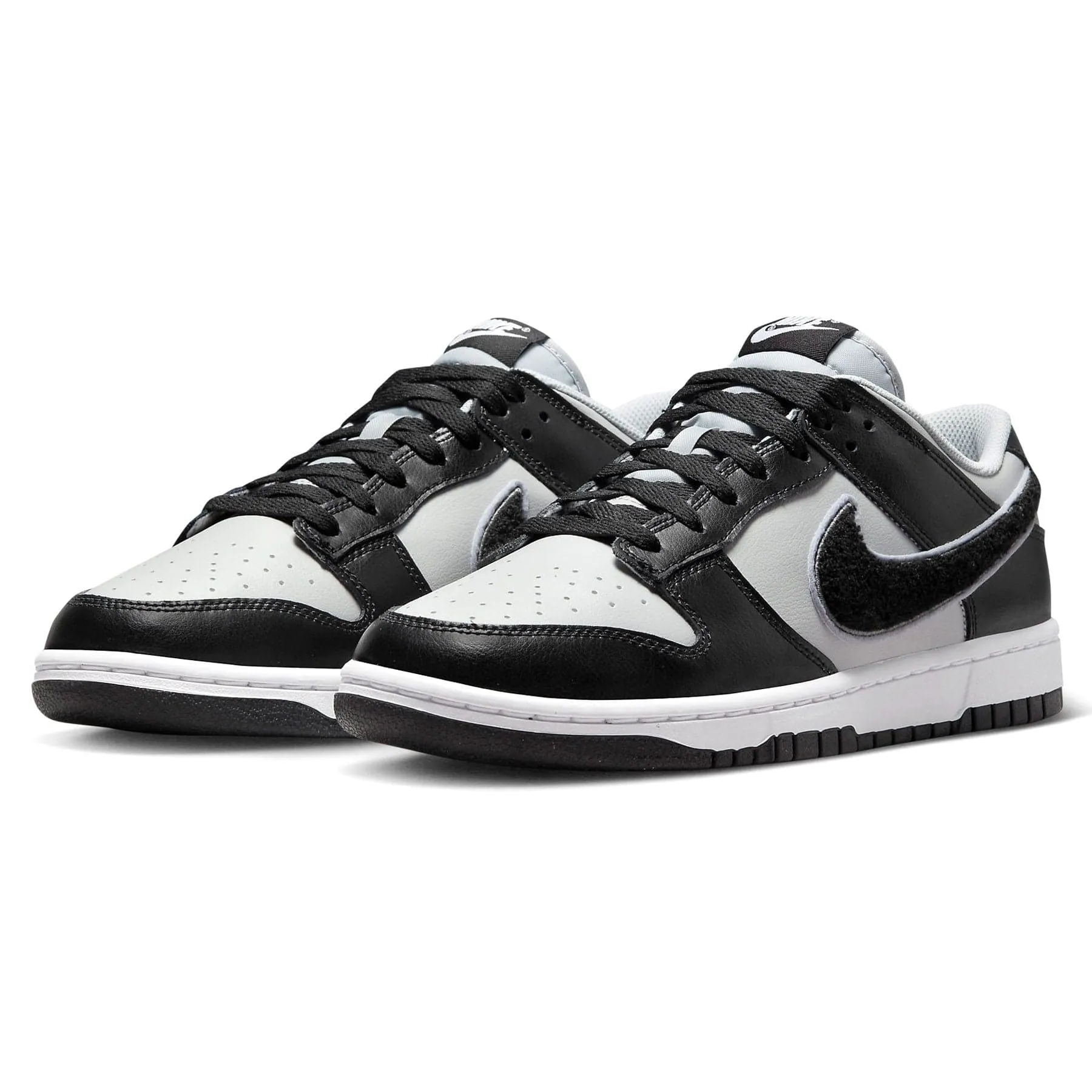 Nike Dunk Low 'Chenille Swoosh' Nike Dunk stylish shoes