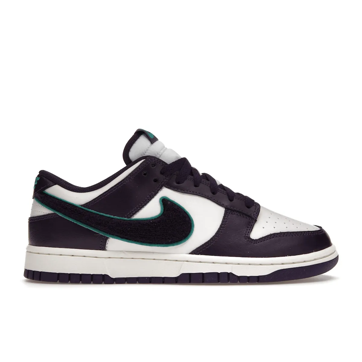 Nike Dunk Low Chenille Swoosh Sail Grand Purple Nike Dunk stylish shoes for sport and street