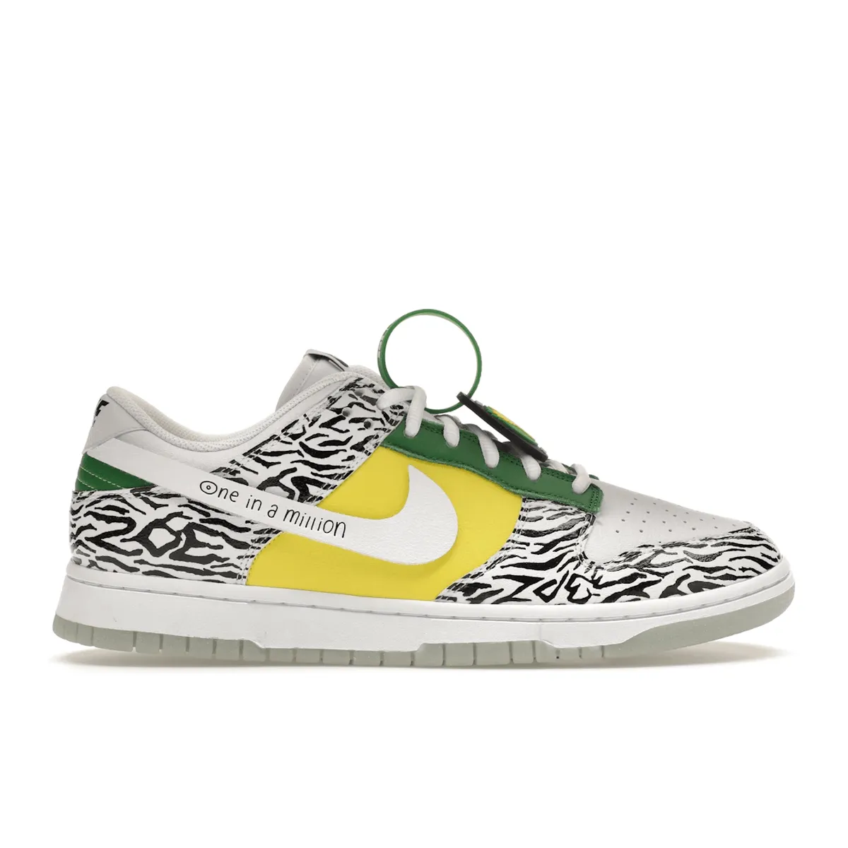 Nike Dunk Low Doernbecher Zoe Nike Dunk stylish shoes for sport and street