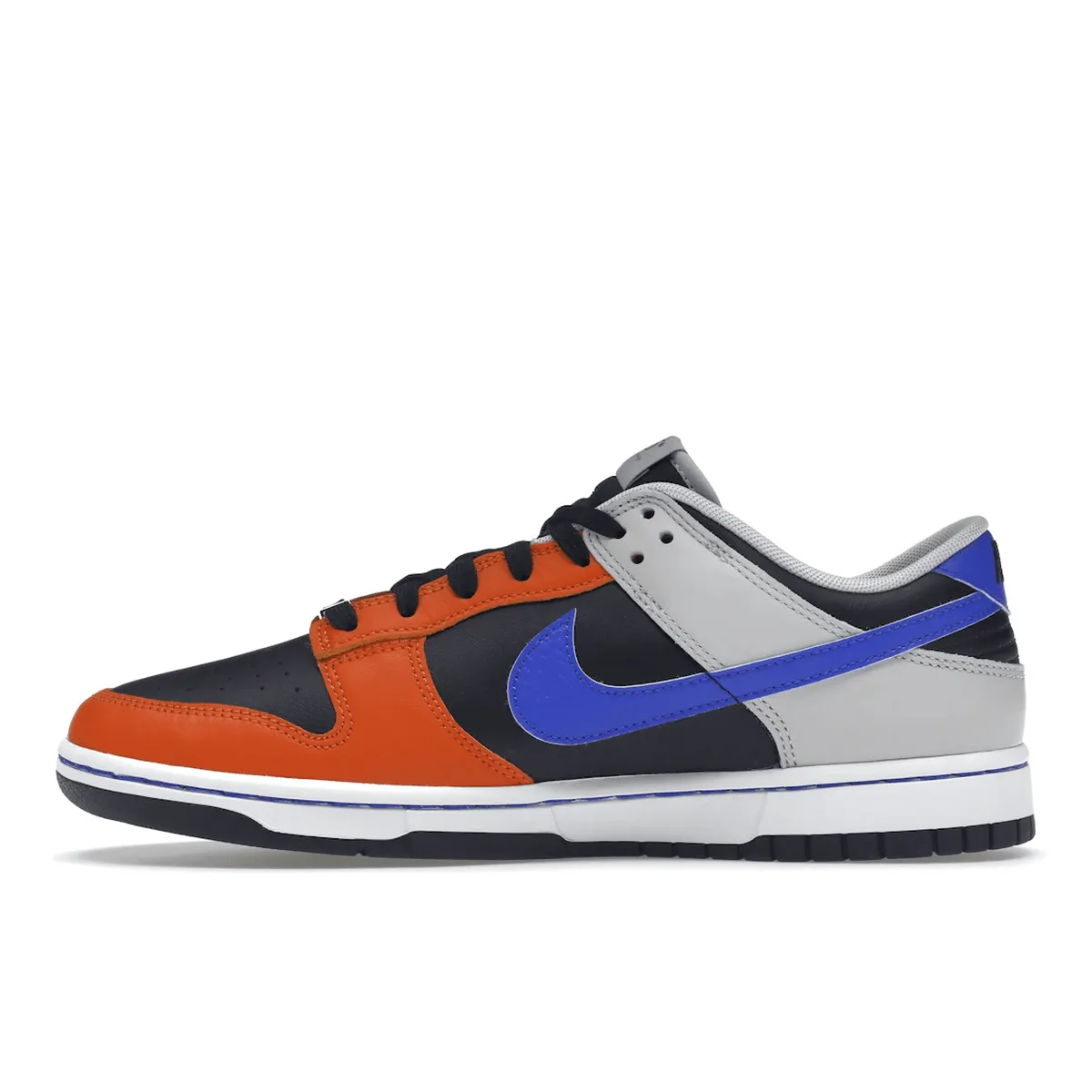 Nike Dunk Low EMB NBA 75th Anniversary Knicks Nike Dunk heritage sneakers