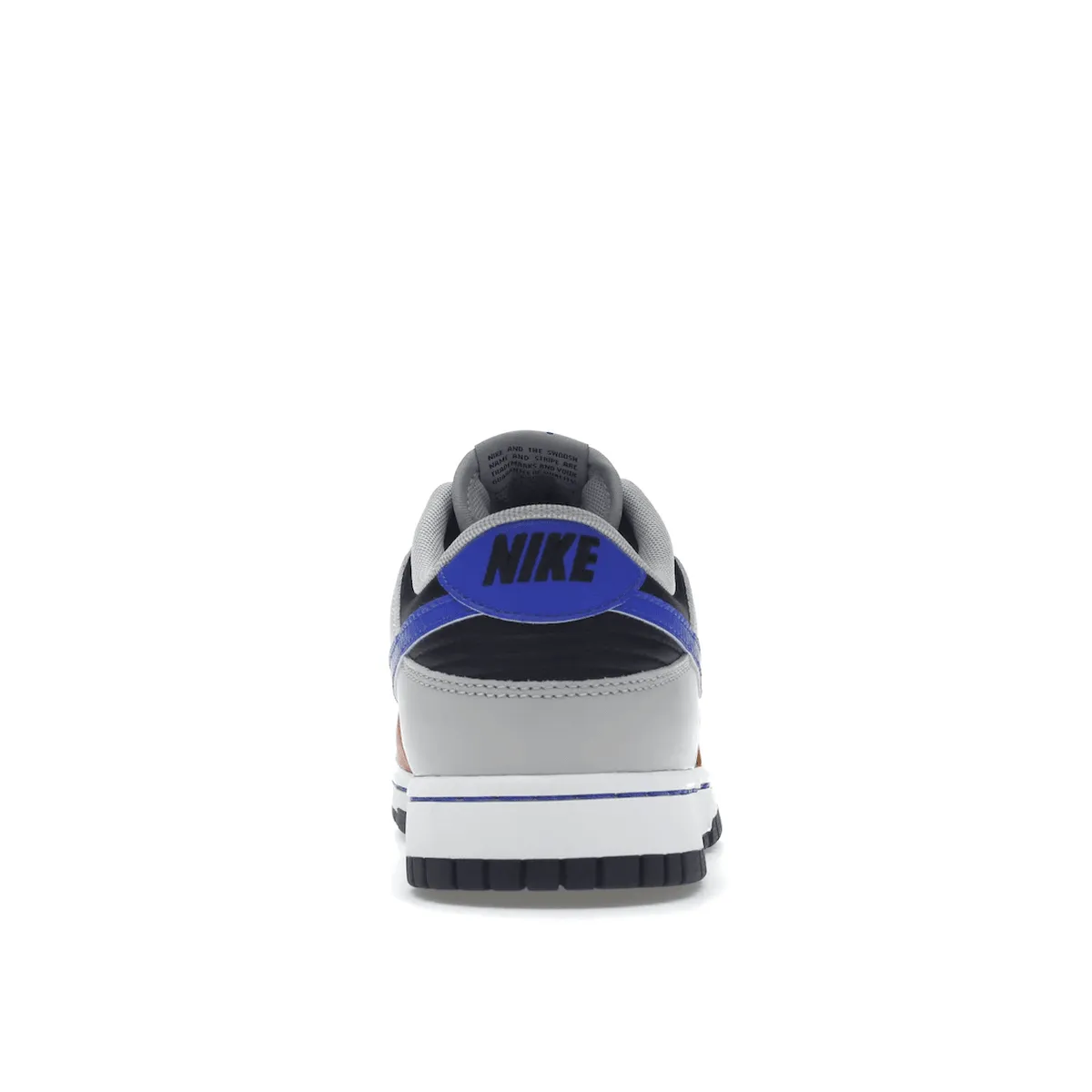 Nike Dunk Low EMB NBA 75th Anniversary Knicks Nike Dunk heritage sneakers