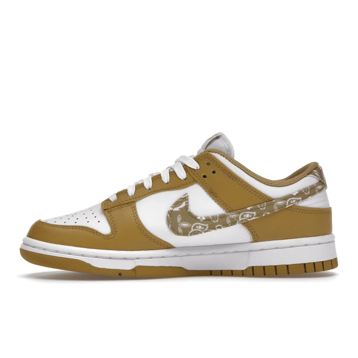 Nike Dunk Low Essential Paisley Pack Barley Nike Dunk heritage sneakers