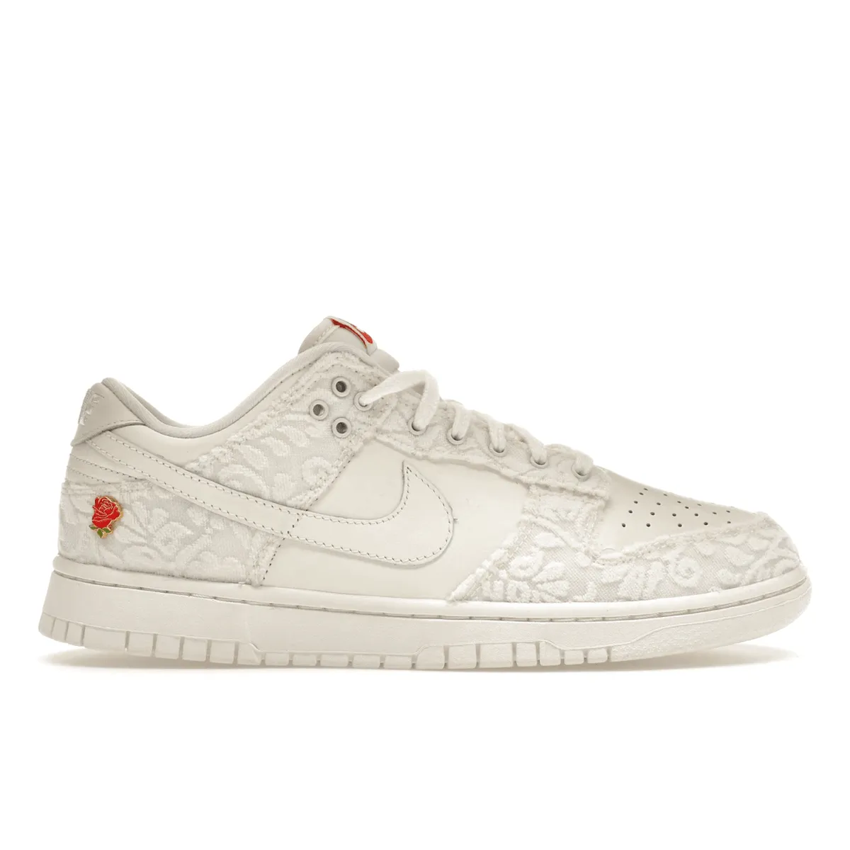Nike Dunk Low Give Her Flowers Nike Dunk stylish shoes for sport and street