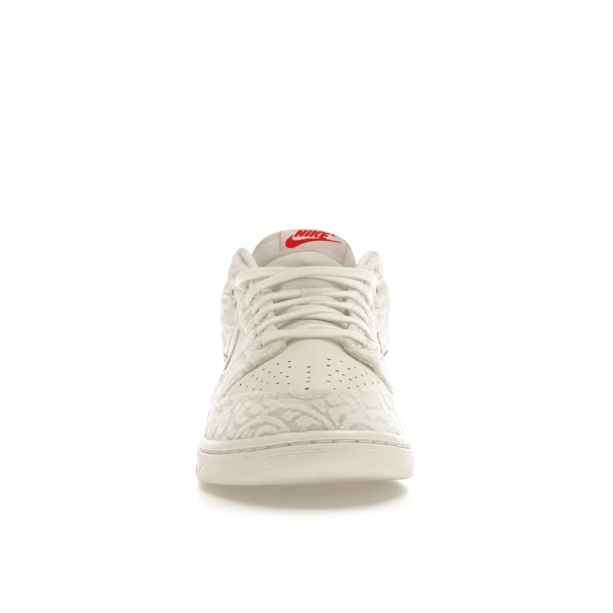 Nike Dunk Low Give Her Flowers Nike Dunk heritage sneakers