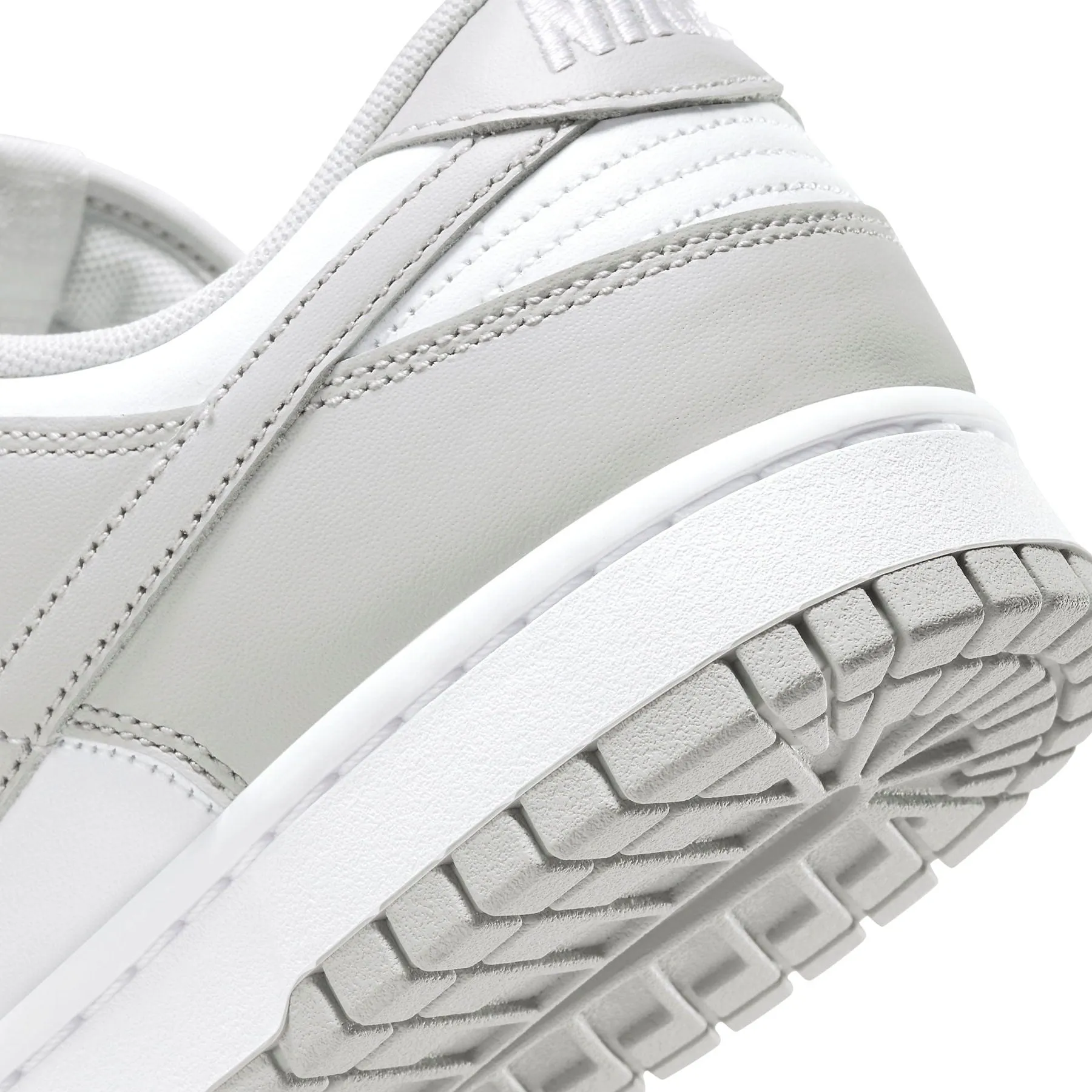 Nike Dunk Low 'Grey Fog' Nike Dunk stylish shoes