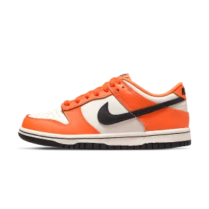 Nike Dunk Low GS Halloween 2022 Nike Dunk casual shoes with iconic low-top shape