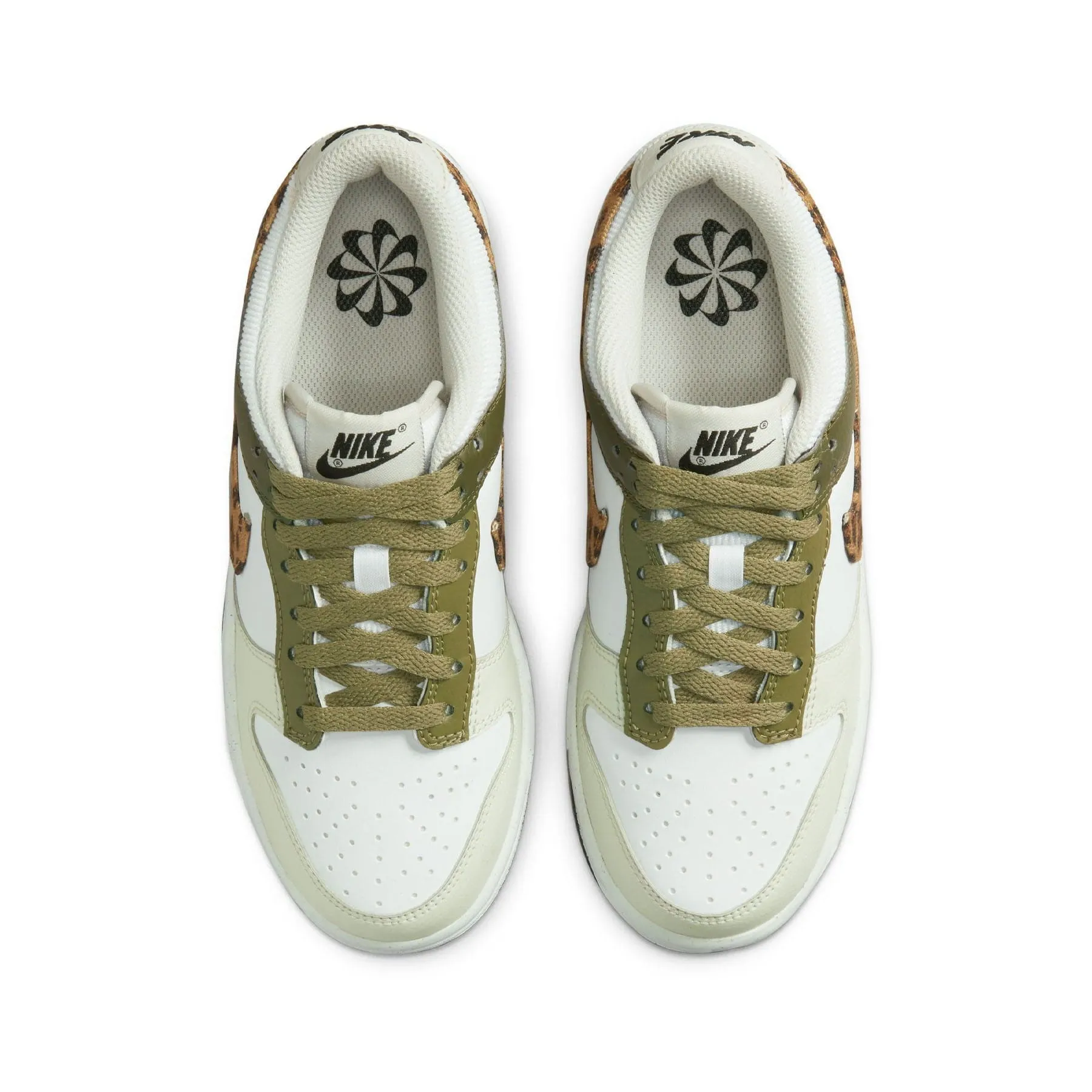 Nike Dunk Low GS 'Leopard' Nike Dunk stylish shoes