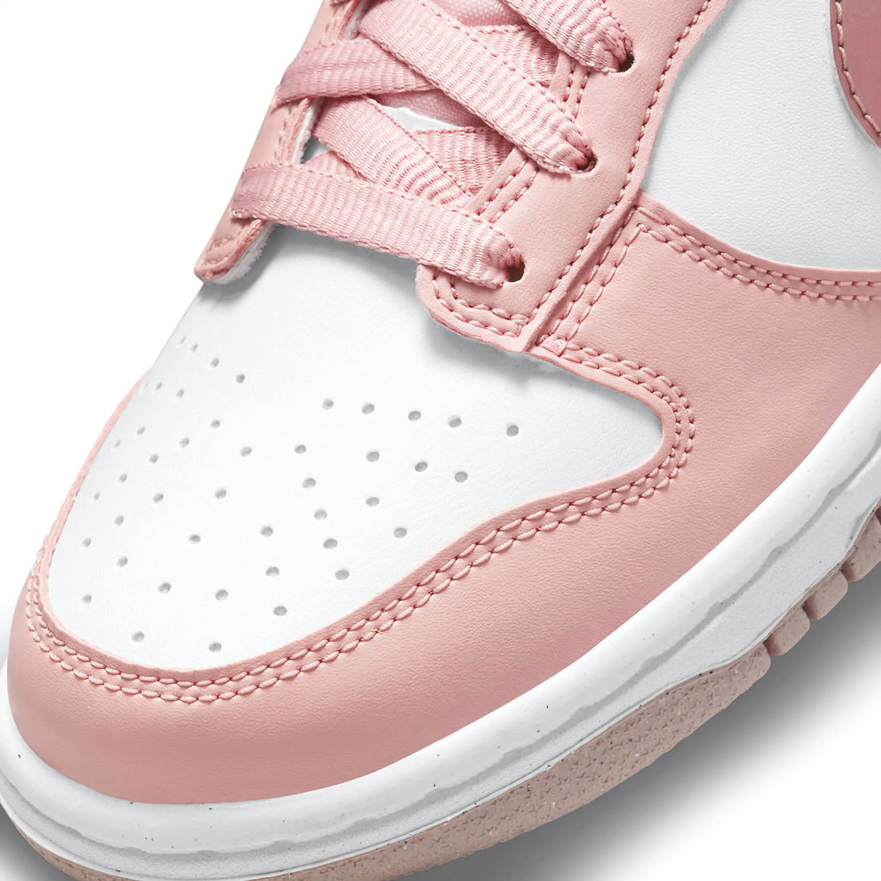 Nike Dunk Low GS 'Pink Velvet' Nike Dunk stylish shoes