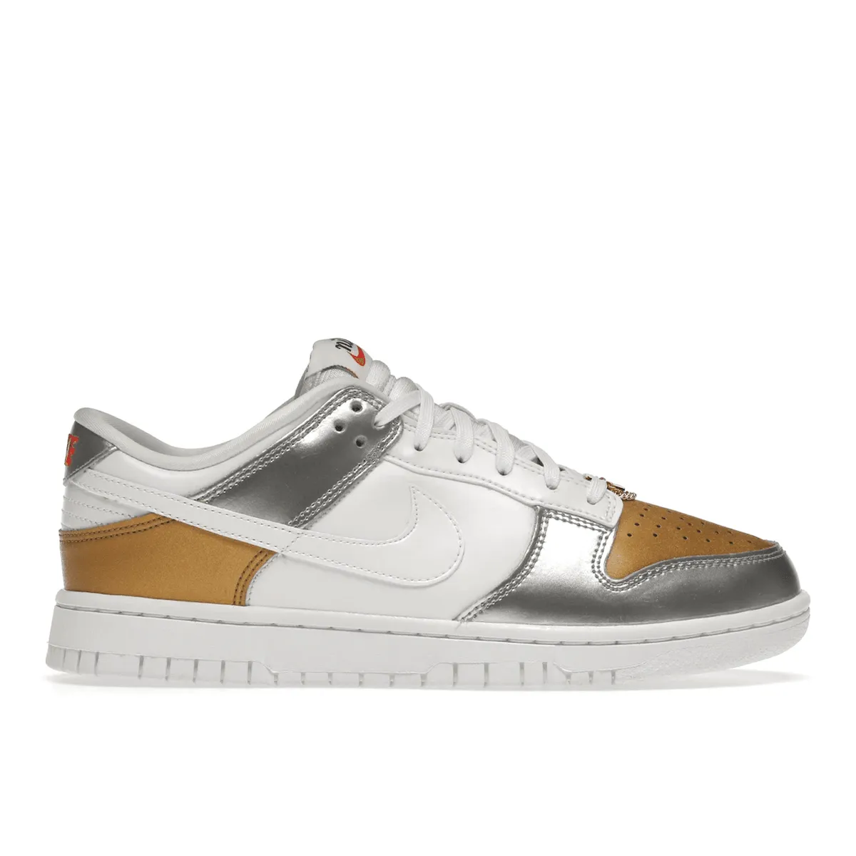 Nike Dunk Low Heirloom Nike Dunk stylish shoes for sport and street