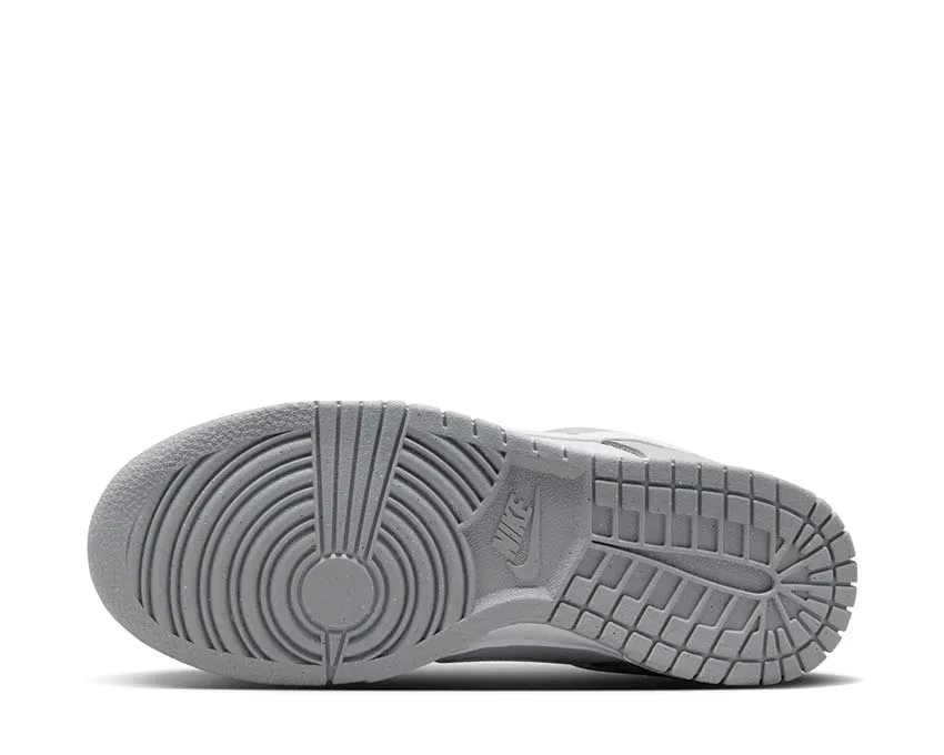 Nike Dunk Low LX NBHD W Nike retro-inspired sneakers